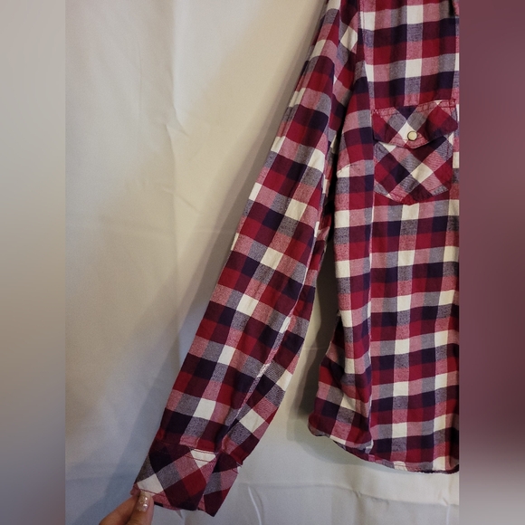 Sonoma long sleeve button-up shirt size xl. - Picture 5 of 8